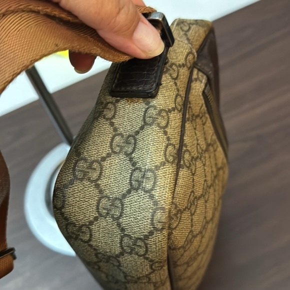 Gucci Monogram adjustable crossbody Bag PVC Leather - Picture 3 of 11